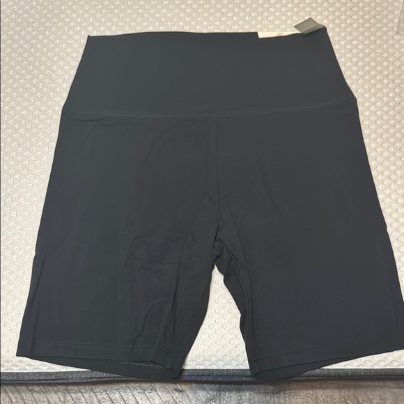 Aerie Black Bike Shorts with Wide Waistband - Picture 1 of 3